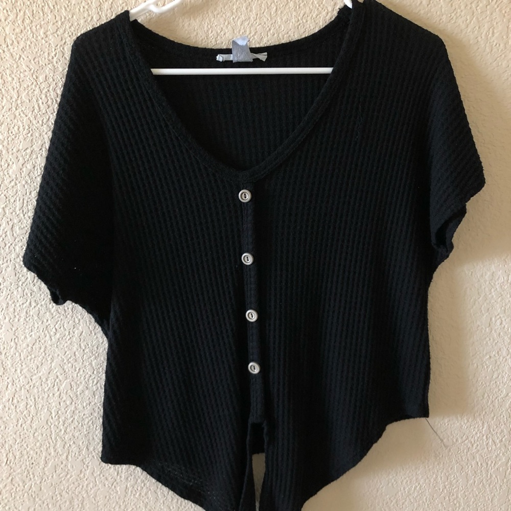 Black tie in front knot top